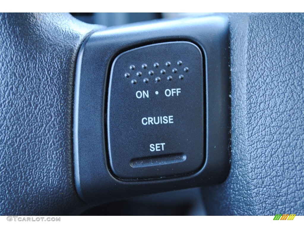 2008 Dakota SLT Extended Cab - Bright Silver Metallic / Dark Slate Gray/Medium Slate Gray photo #19