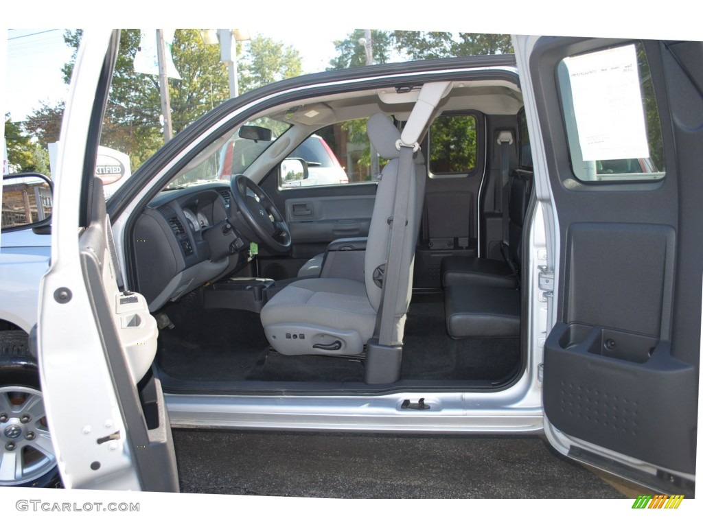 2008 Dakota SLT Extended Cab - Bright Silver Metallic / Dark Slate Gray/Medium Slate Gray photo #25