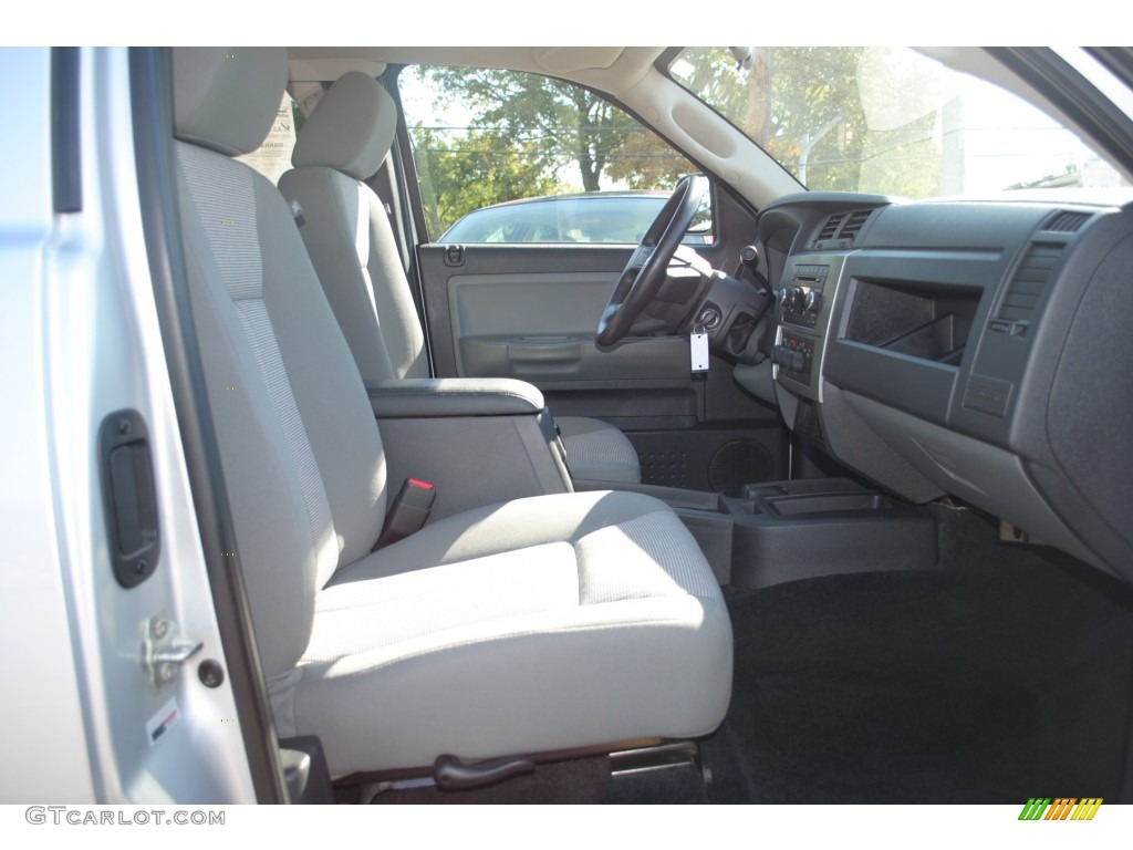 2008 Dakota SLT Extended Cab - Bright Silver Metallic / Dark Slate Gray/Medium Slate Gray photo #32