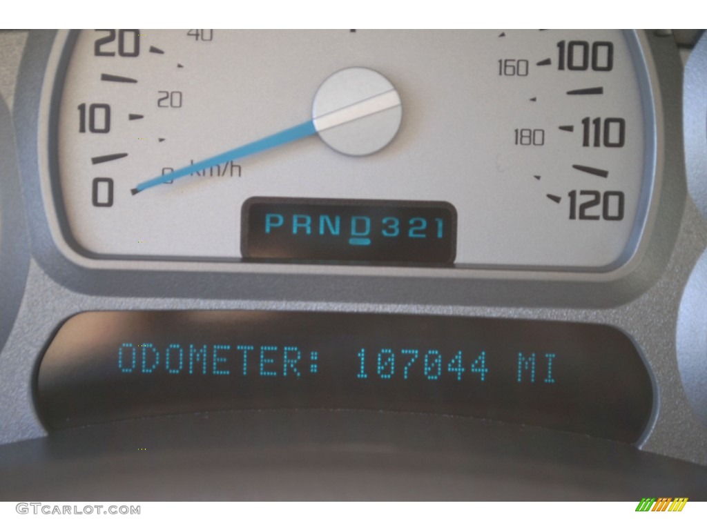 2004 Rainier CXL AWD - Olympic White / Light Cashmere photo #21