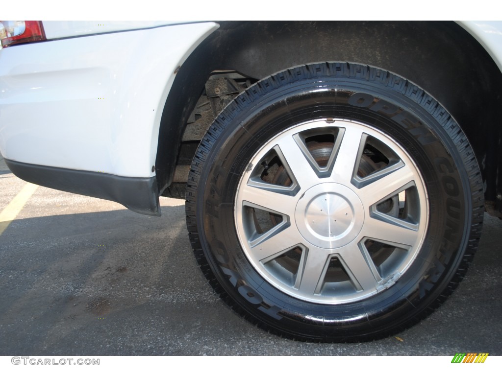 2004 Rainier CXL AWD - Olympic White / Light Cashmere photo #38