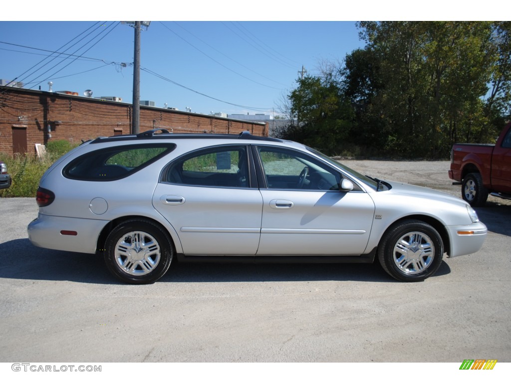 2004 Sable LS Premium Wagon - Silver Frost Metallic / Medium Graphite photo #8