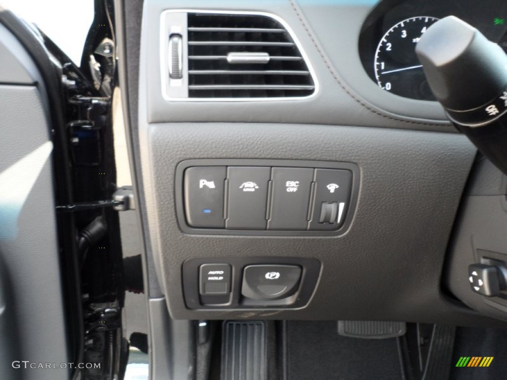 2012 Hyundai Genesis 5.0 R Spec Sedan Controls Photo #55007140