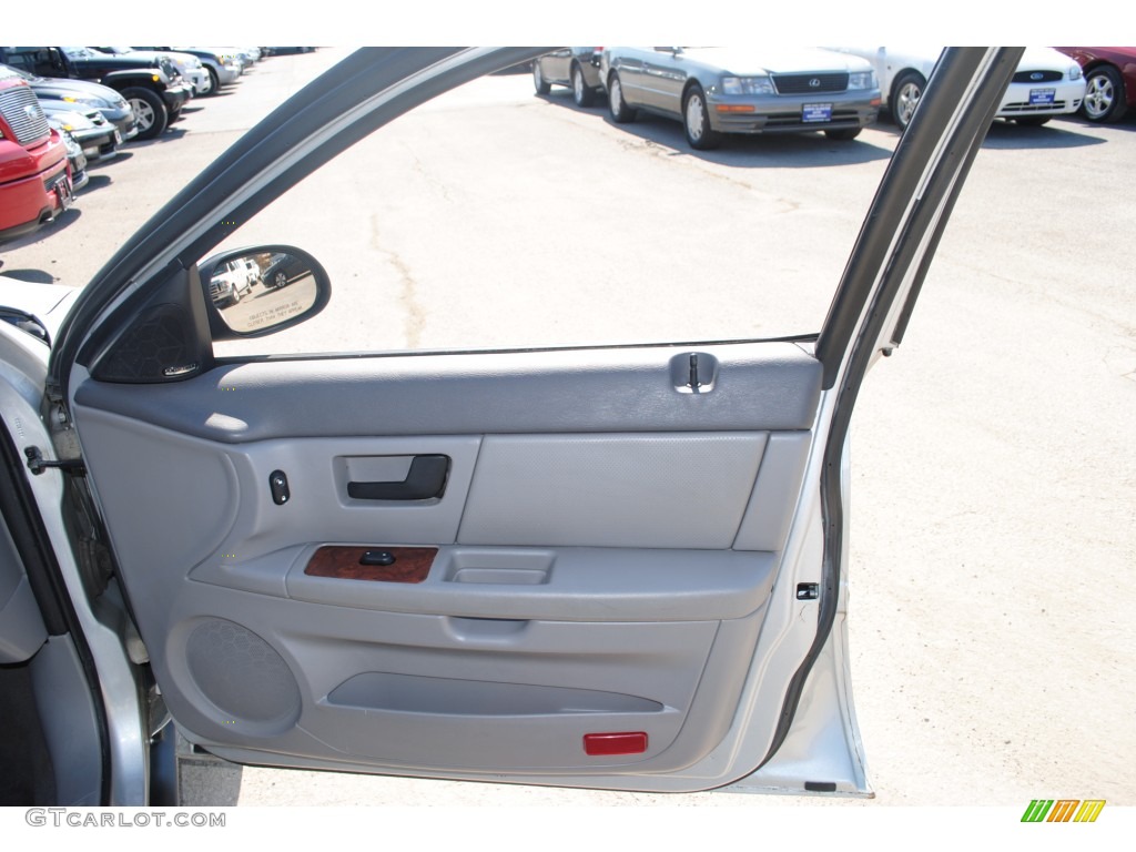 2004 Mercury Sable LS Premium Wagon Medium Graphite Door Panel Photo #55007212