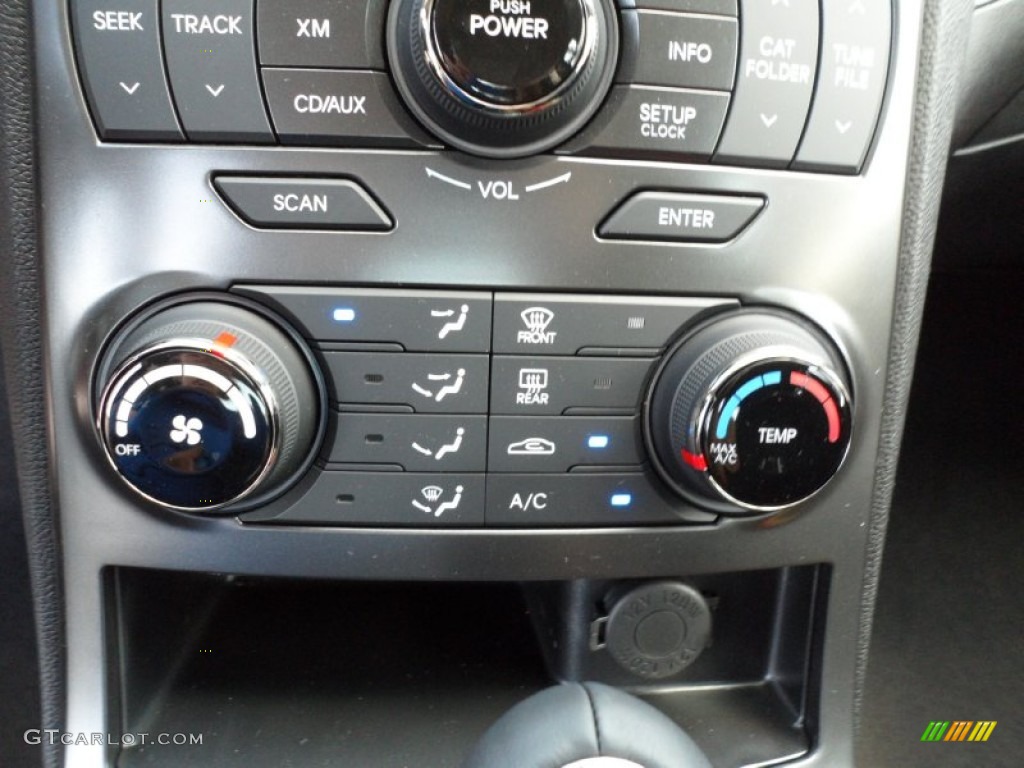 2012 Hyundai Genesis Coupe 2.0T Controls Photo #55007389