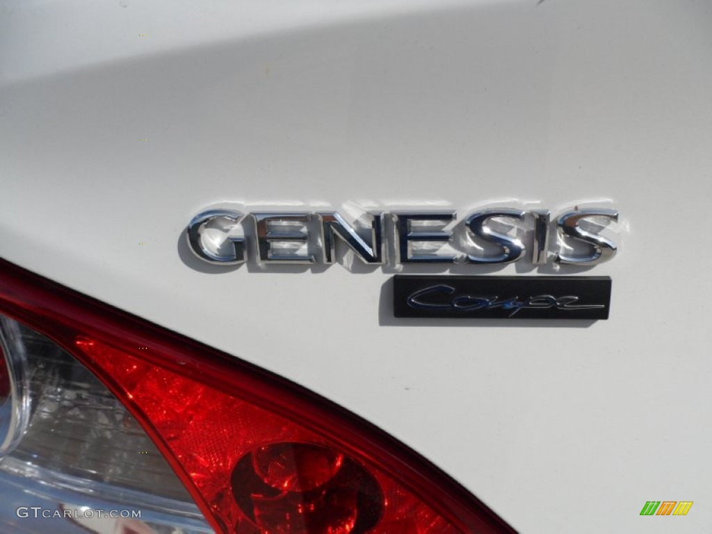 2012 Hyundai Genesis Coupe 2.0T Marks and Logos Photo #55007878