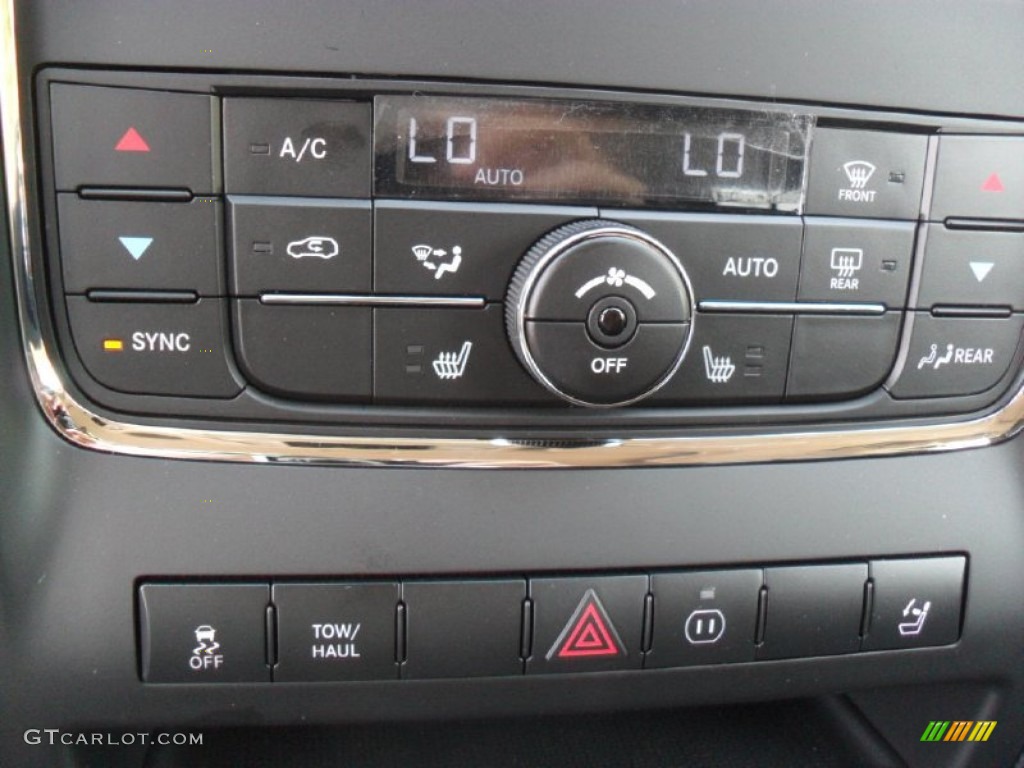 2012 Dodge Durango R/T Controls Photo #55009082