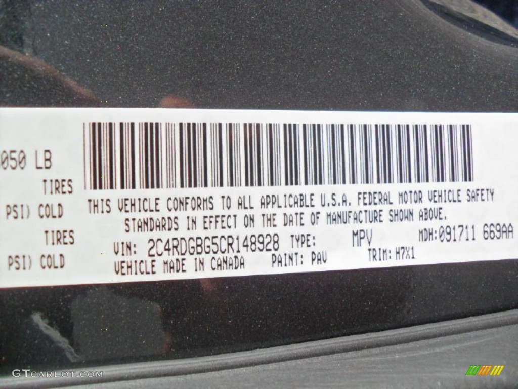 2012 Grand Caravan SE - Dark Charcoal Pearl / Black/Light Graystone photo #6