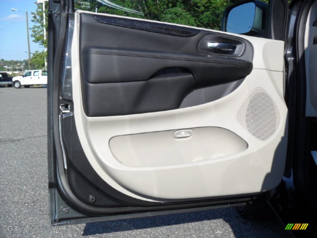 2012 Dodge Grand Caravan SE Black/Light Graystone Door Panel Photo #55009535