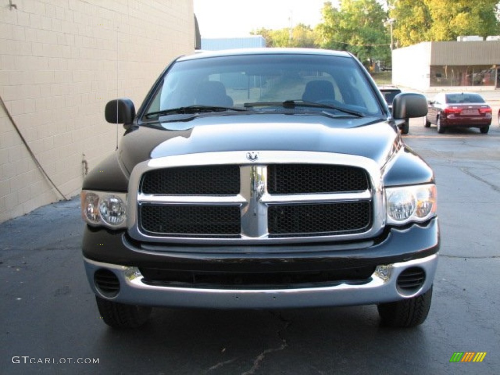 2004 Ram 1500 SLT Quad Cab - Black / Dark Slate Gray photo #3