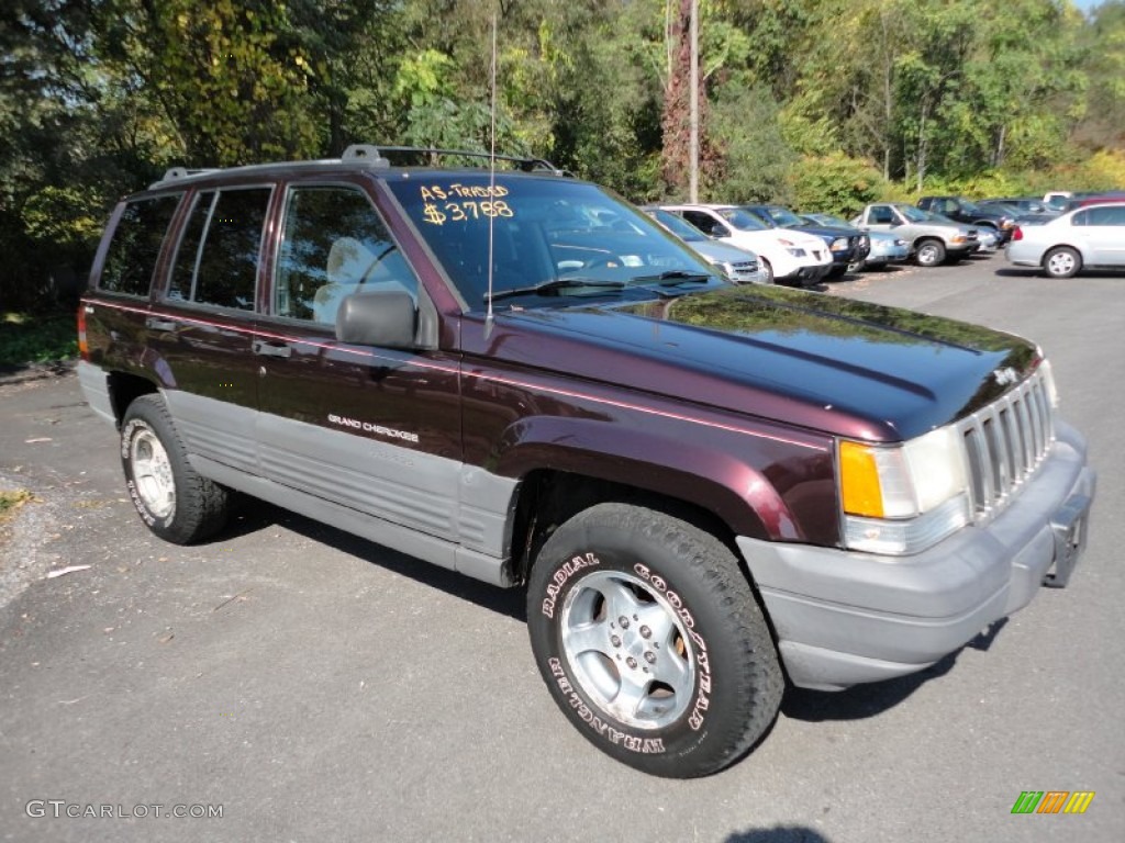 Dark Rosewood Pearl Jeep Grand Cherokee