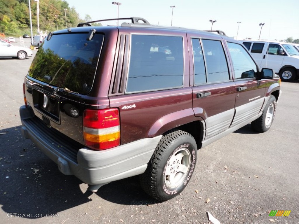 1997 Grand Cherokee Laredo 4x4 - Dark Rosewood Pearl / Agate Black photo #6