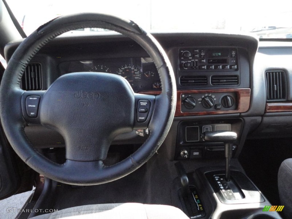 1997 Grand Cherokee Laredo 4x4 - Dark Rosewood Pearl / Agate Black photo #10