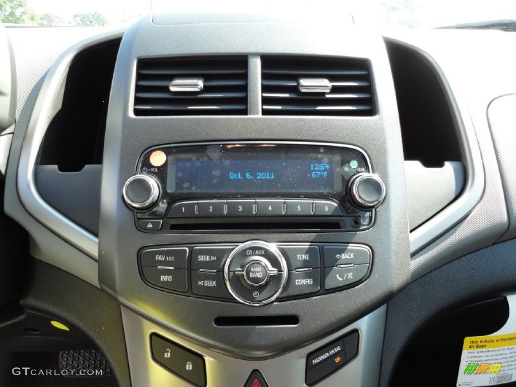 2012 Chevrolet Sonic LT Sedan Controls Photo #55015139
