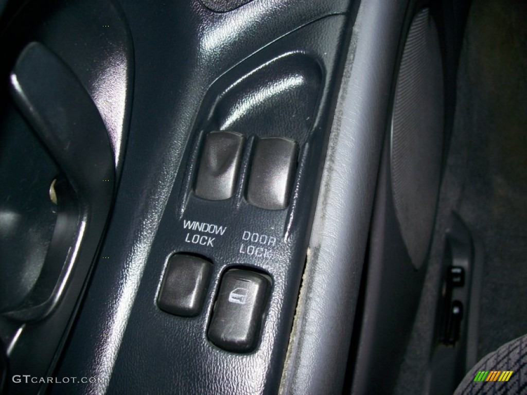 1998 Avenger ES - Black / Black/Gray photo #4