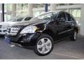 Black - ML 350 4Matic Photo No. 1
