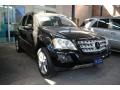 Black - ML 350 4Matic Photo No. 6
