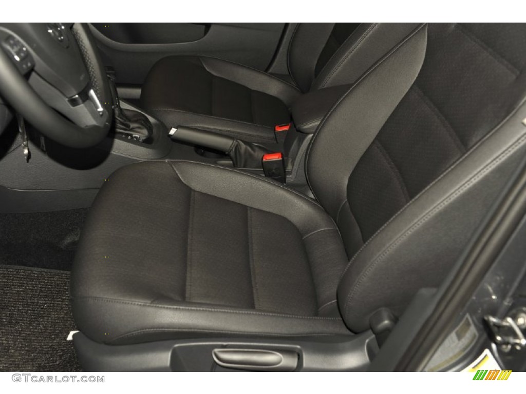2012 Jetta SE Sedan - Platinum Gray Metallic / Titan Black photo #10