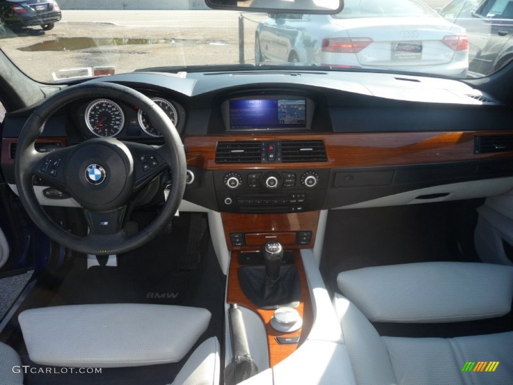 2008 BMW M5 Sedan Silverstone Dashboard Photo #55023739