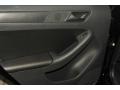 Black - Jetta SE Sedan Photo No. 20