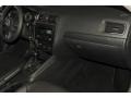 Black - Jetta SE Sedan Photo No. 29