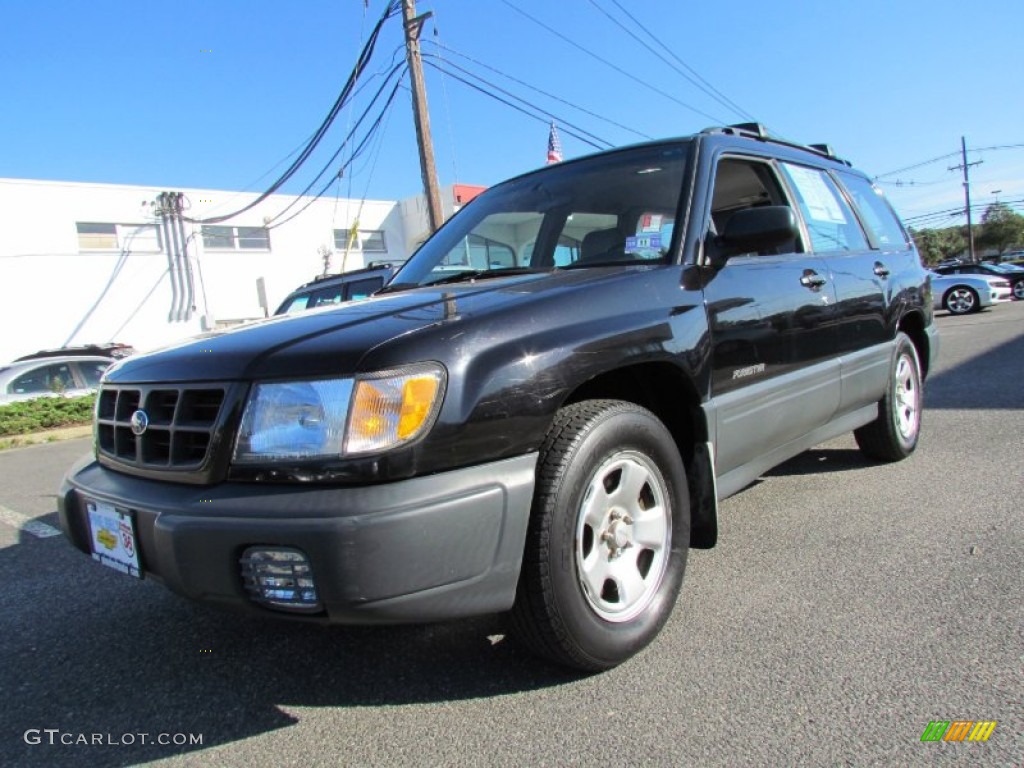 2000 Forester 2.5 L - Diamond Black Pearl / Gray photo #1