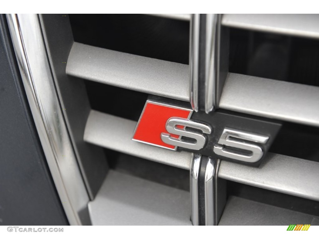 2009 Audi S5 4.2 quattro Marks and Logos Photo #55024242