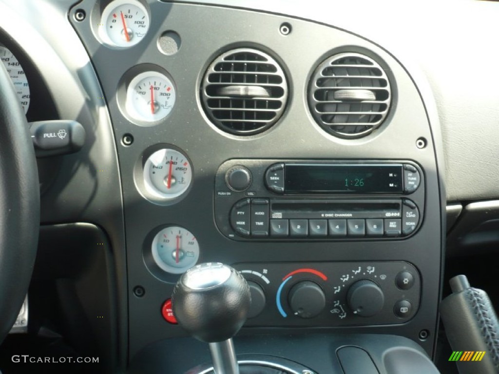 2006 Dodge Viper SRT-10 Coupe Controls Photo #55024932