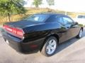 Pitch Black - Challenger SXT Photo No. 3