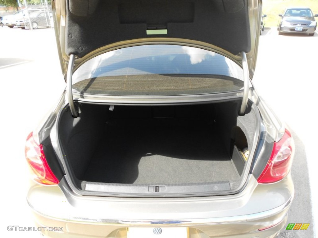 2009 Volkswagen CC VR6 Sport Trunk Photo #55029294