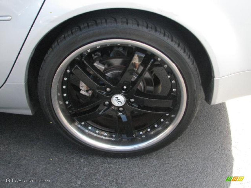 2003 Cadillac CTS Sedan Custom Wheels Photos