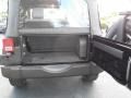 Black - Wrangler X 4x4 Photo No. 8