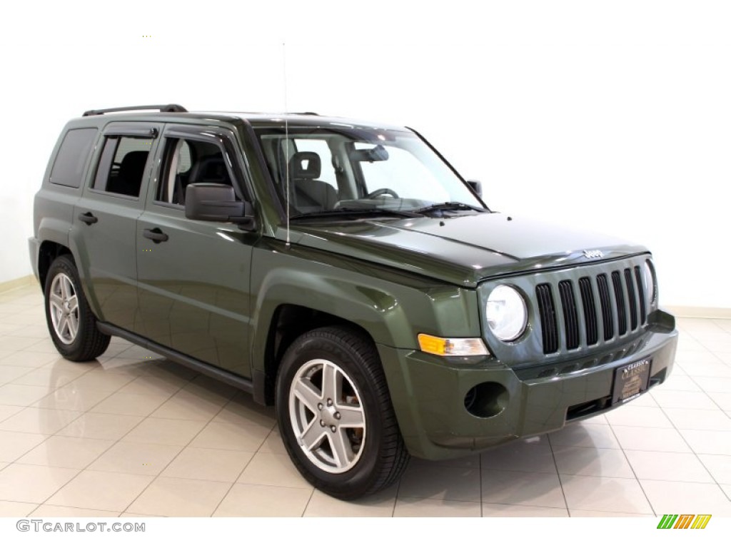 2008 Patriot Sport 4x4 - Jeep Green Metallic / Dark Slate Gray photo #1