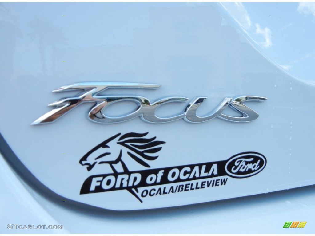 2012 Focus S Sedan - Oxford White / Charcoal Black photo #4