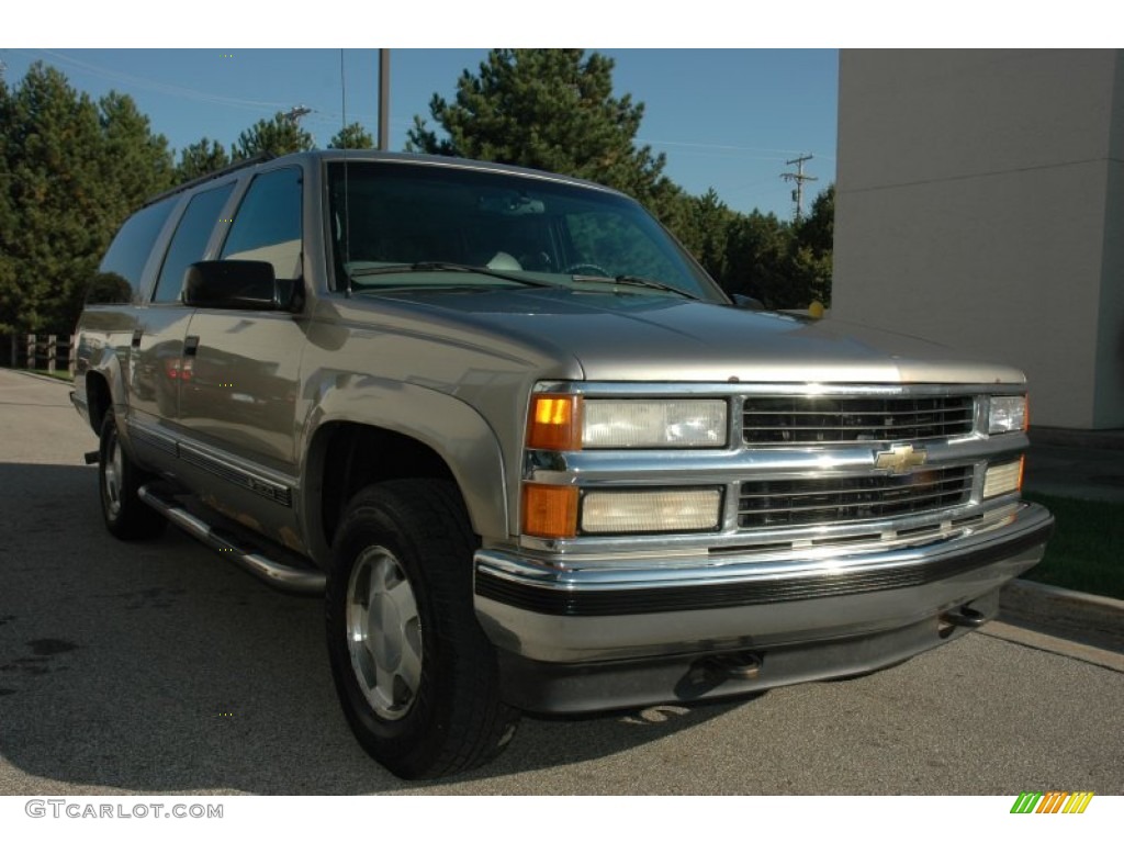 1999 Suburban K1500 LS 4x4 - Sunset Gold Metallic / Neutral photo #1