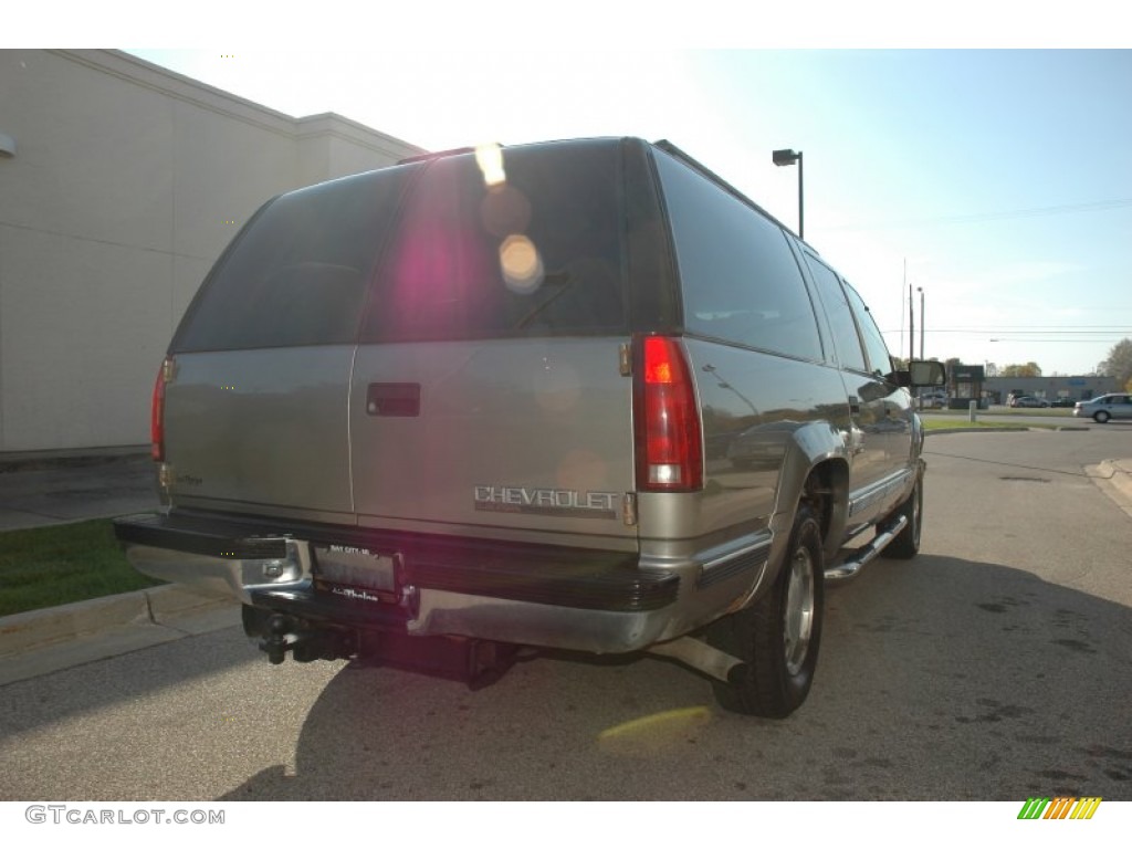 1999 Suburban K1500 LS 4x4 - Sunset Gold Metallic / Neutral photo #6