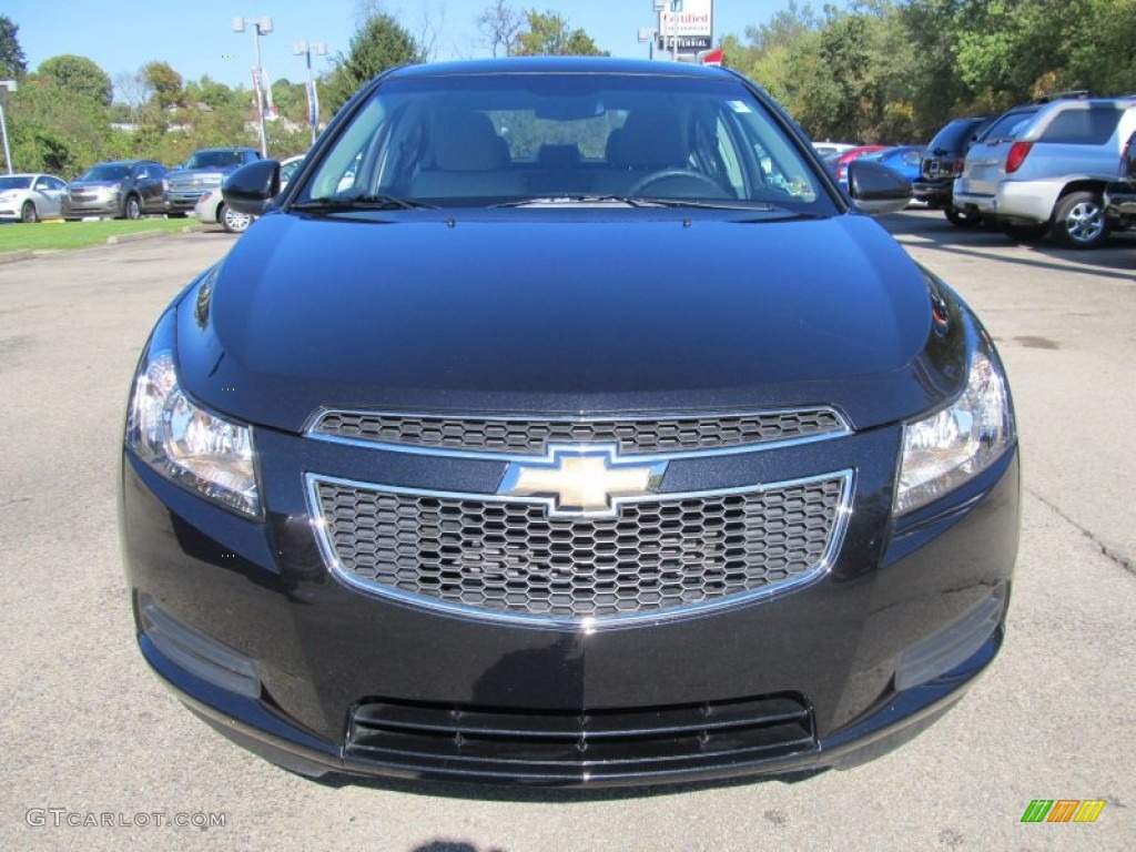 2011 Cruze LT - Black Granite Metallic / Jet Black photo #6