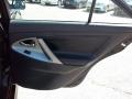 Black - Camry SE Photo No. 17