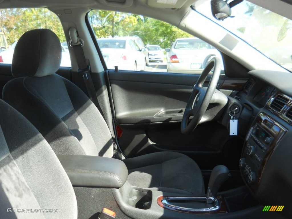 2010 Impala LS - Summit White / Gray photo #7