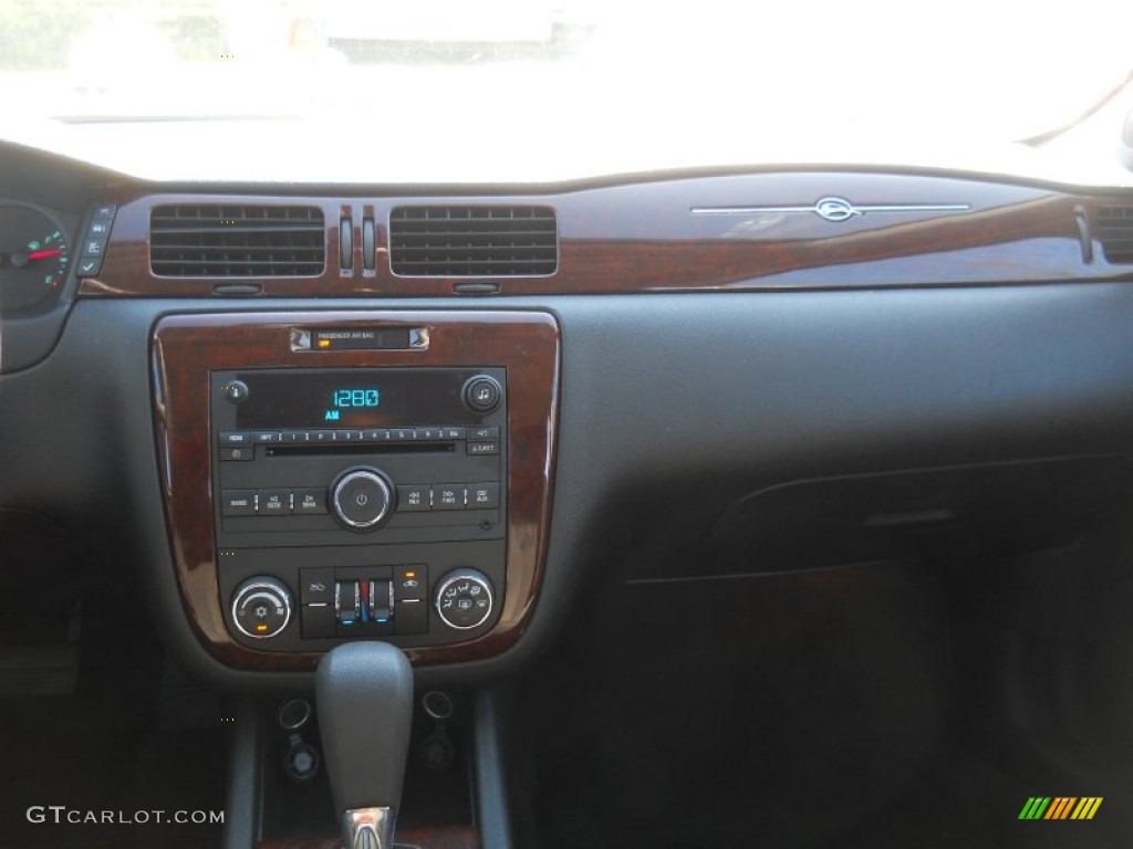 2010 Impala LS - Summit White / Gray photo #19