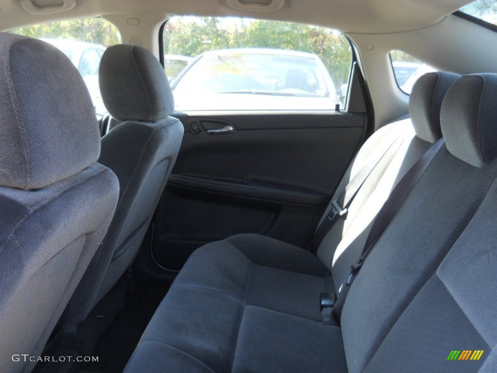 2010 Impala LS - Summit White / Gray photo #20