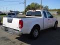 2009 Avalanche White Nissan Frontier SE King Cab  photo #2