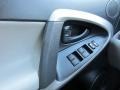 Classic Silver Metallic - RAV4 4WD Photo No. 23