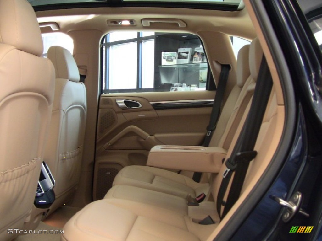 Luxor Beige Interior 2012 Porsche Cayenne S Hybrid Photo #55041197