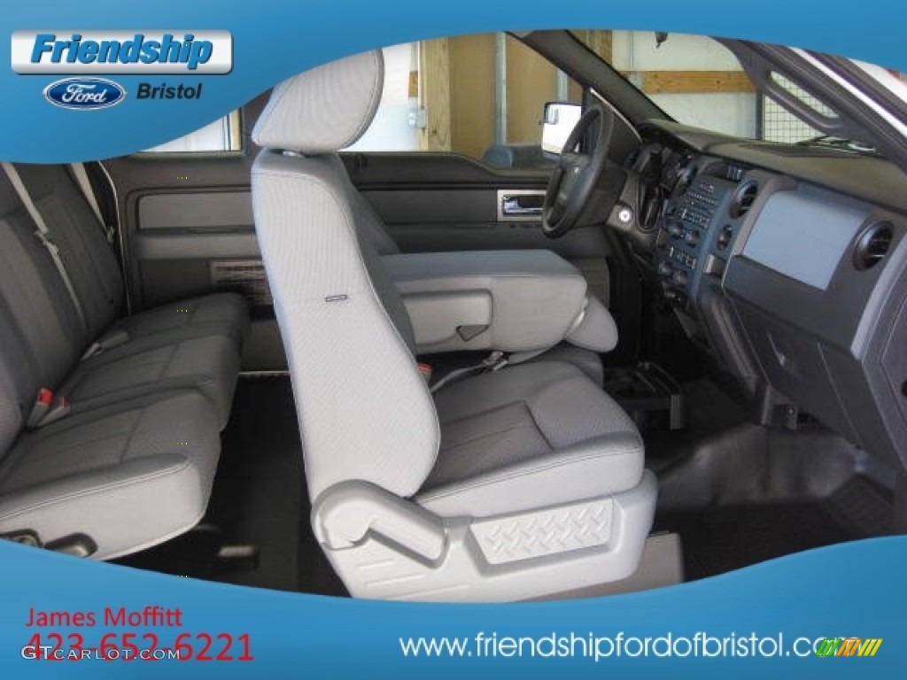 2011 F150 XL SuperCab - Oxford White / Steel Gray photo #14