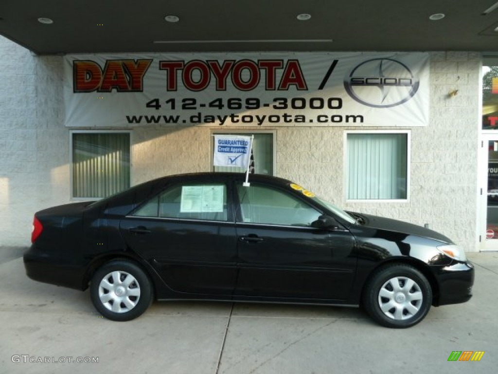 Black Toyota Camry