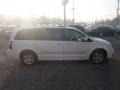 Stone White - Grand Caravan SXT Photo No. 5