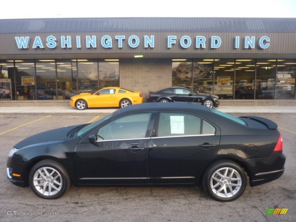 2010 Fusion SEL - Tuxedo Black Metallic / Charcoal Black photo #1