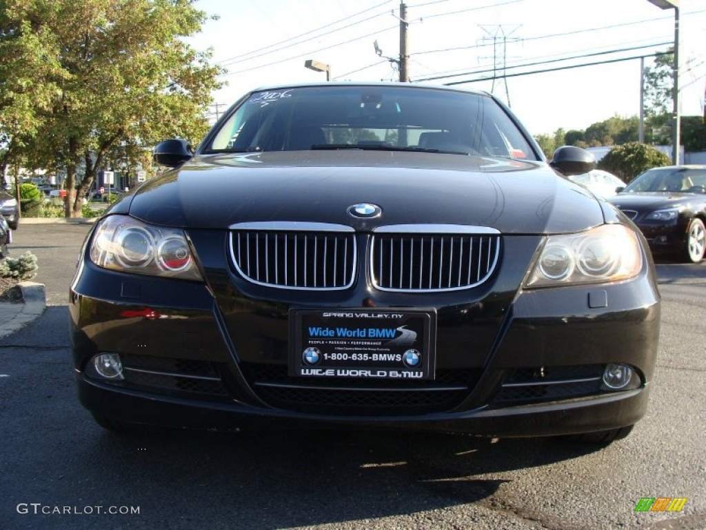 2006 3 Series 330xi Sedan - Jet Black / Black photo #2