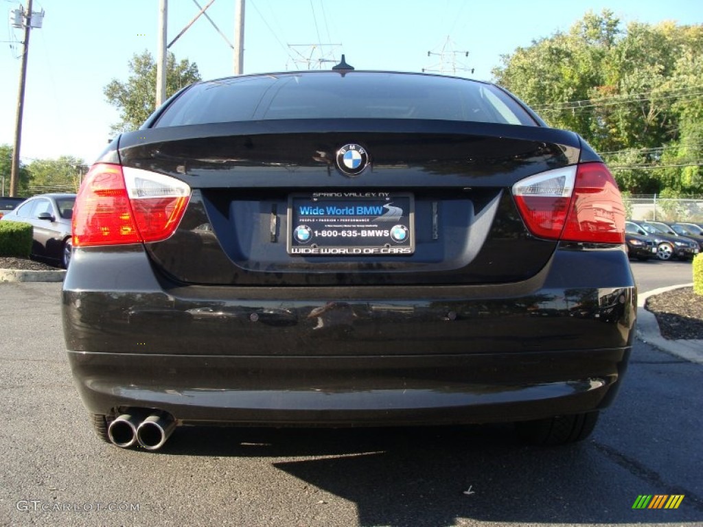 2006 3 Series 330xi Sedan - Jet Black / Black photo #5